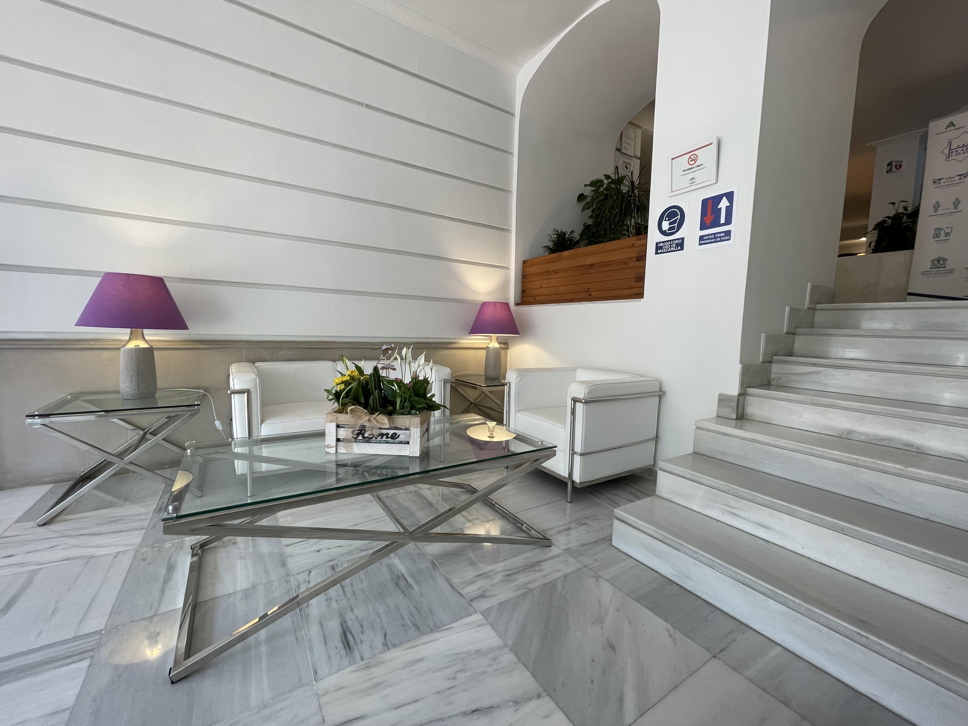 Hotel Plaza Cavana Нерха Экстерьер фото