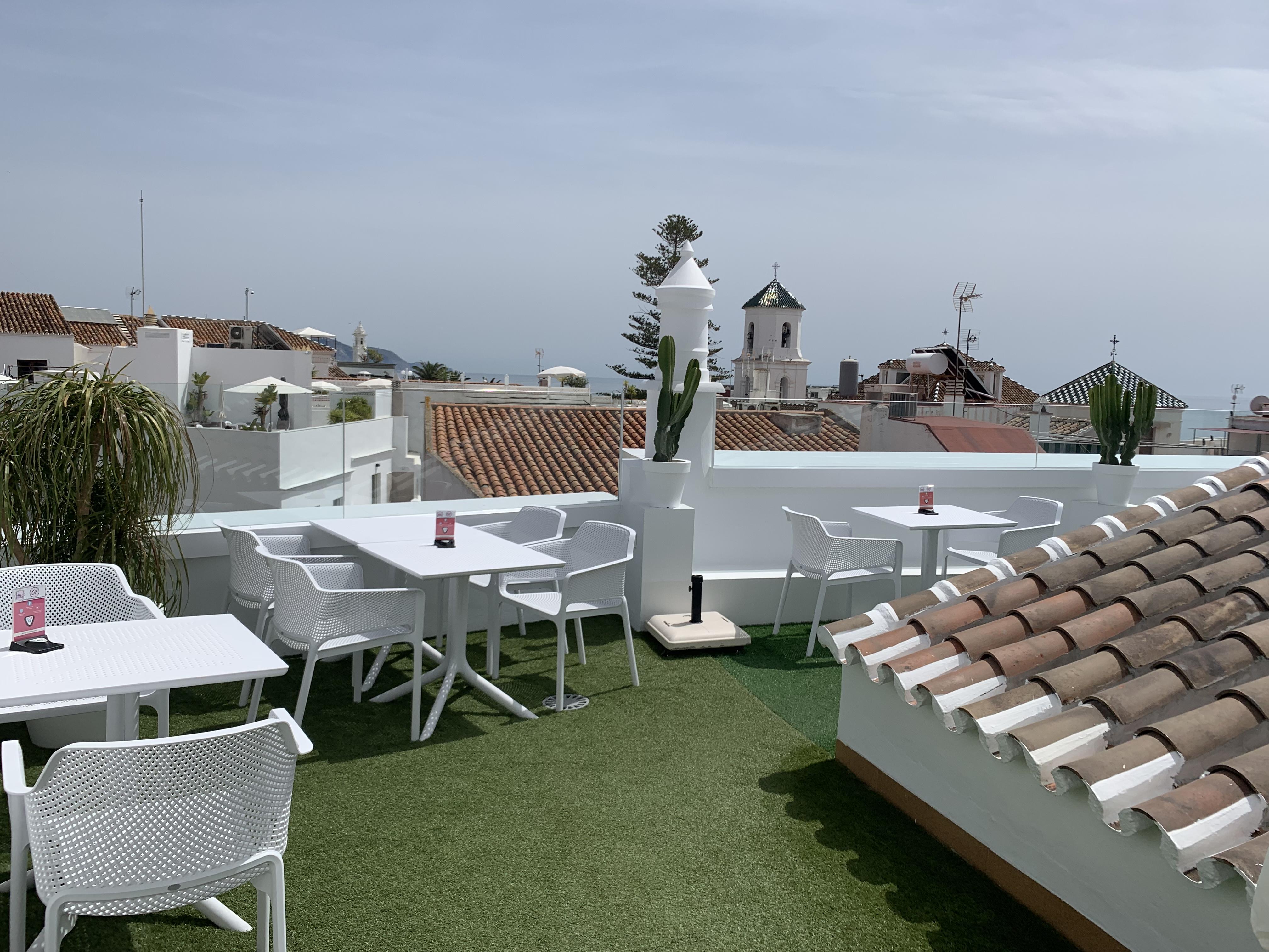 Hotel Plaza Cavana Нерха Экстерьер фото